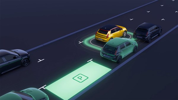 hand free parking - R5 E-Tech electric - Renault