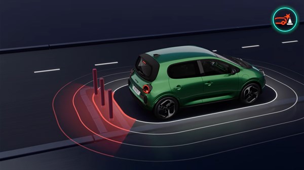 Renault Twingo E-Tech électrique - vidéo tutorielle - le freinage actif d'urgence en marche arrière