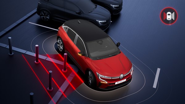 Renault Megane E-Tech electric - side park assist