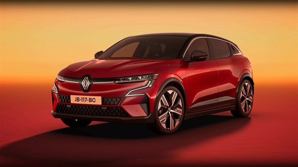 profile - Renault Megane E-Tech electric