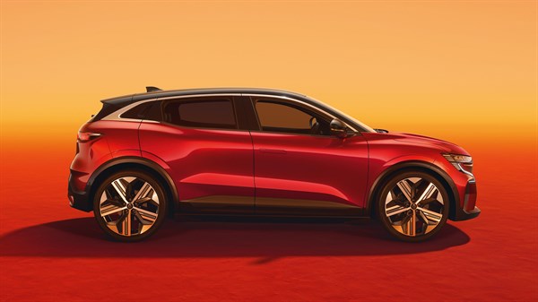 a sleek, stylish saloon - Renault Megane E-Tech electric