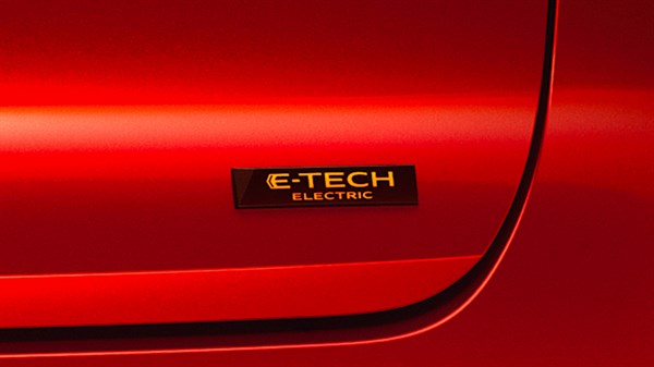 save money - Renault Megane E-Tech electric