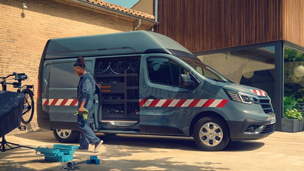 workshop vehicle - Renault Trafic Van