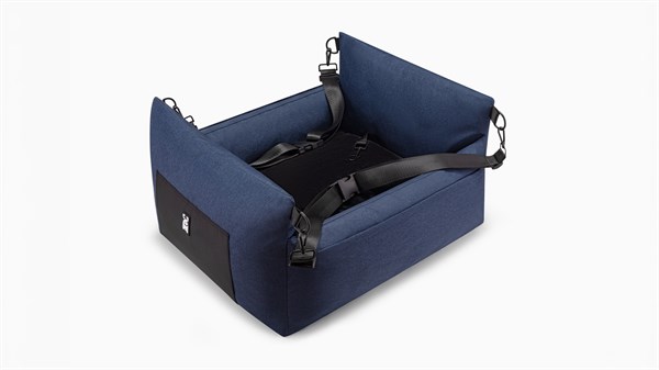 car seat for pets up to 15 kg - Renault Megane E-Tech electric