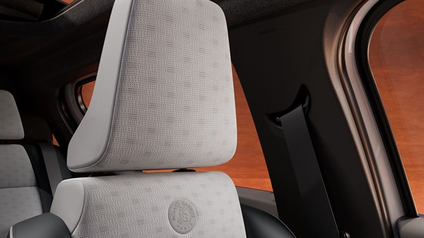 Renault 4 E-Tech électrique Roland-Garros-textile