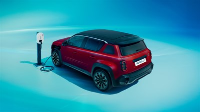 Renault 4 E-Tech electric test drive